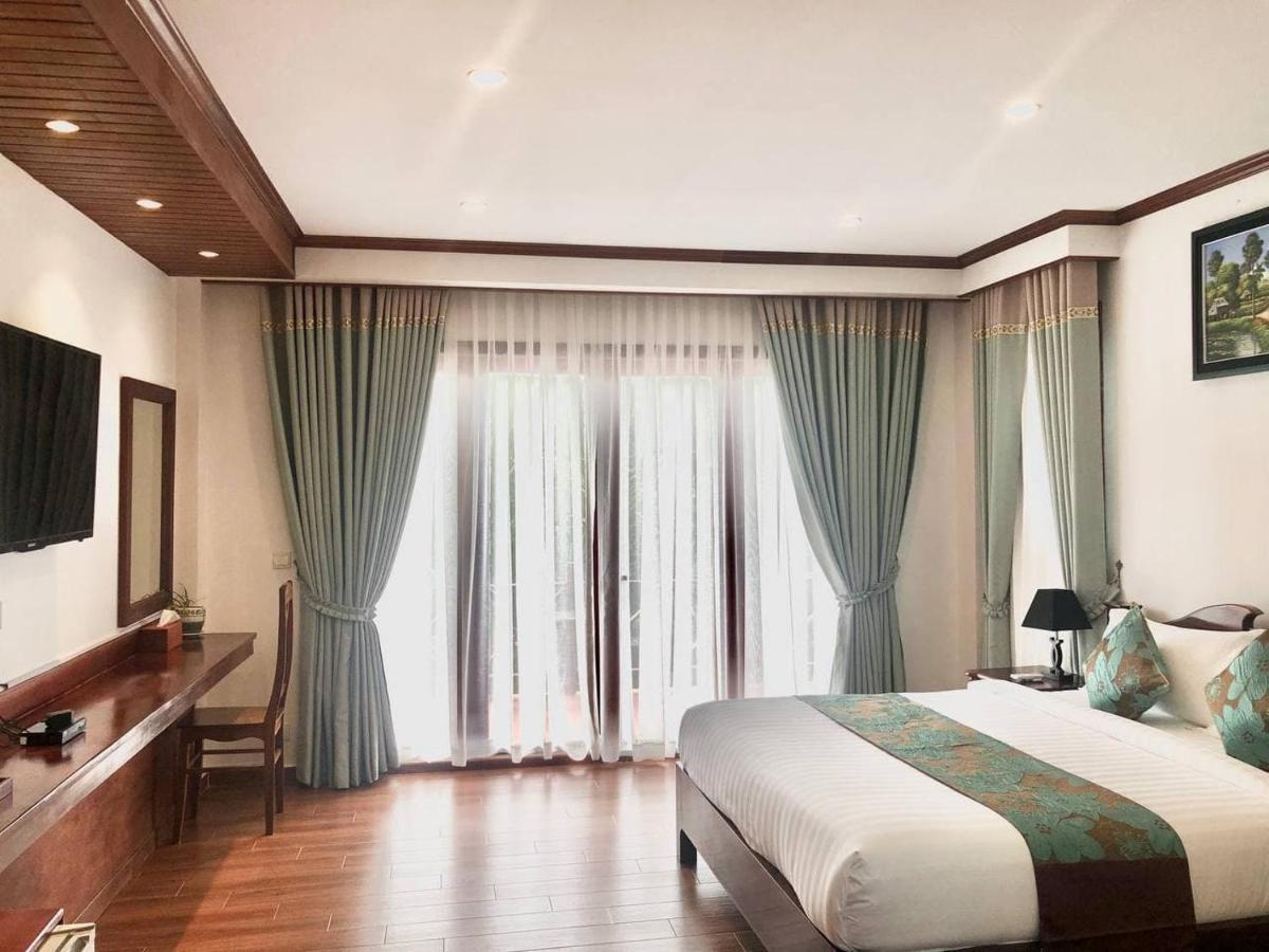Lodge Moni Essara 贡布 外观 照片